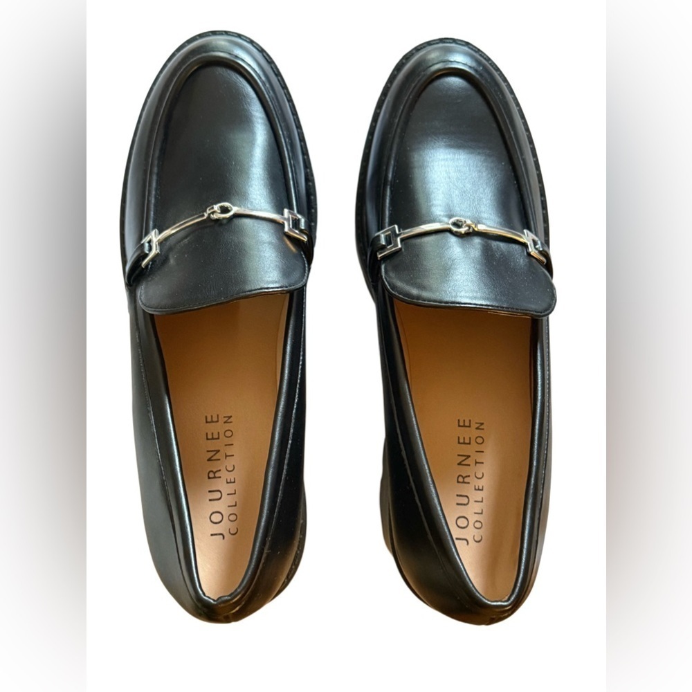 Journee Lug Sole Platform Loafers with Buckle Detail Size 11